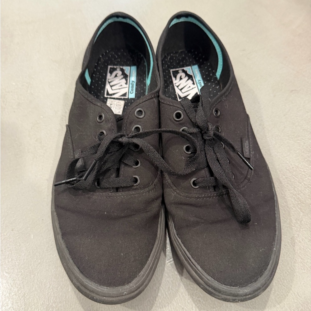 Vans Men's Black Canvas Sneakers